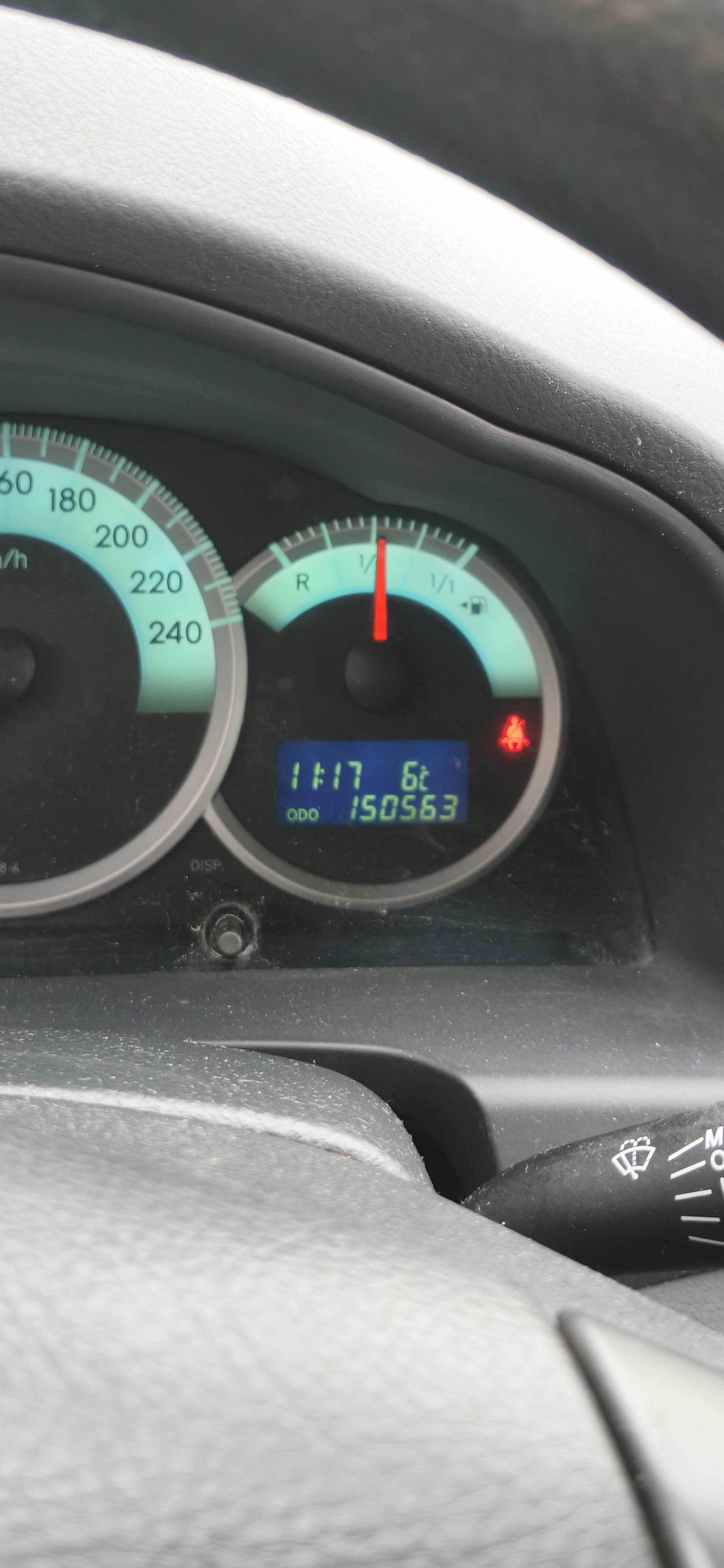 Toyota Corrola Verso 1,6 152000 km 2006 g