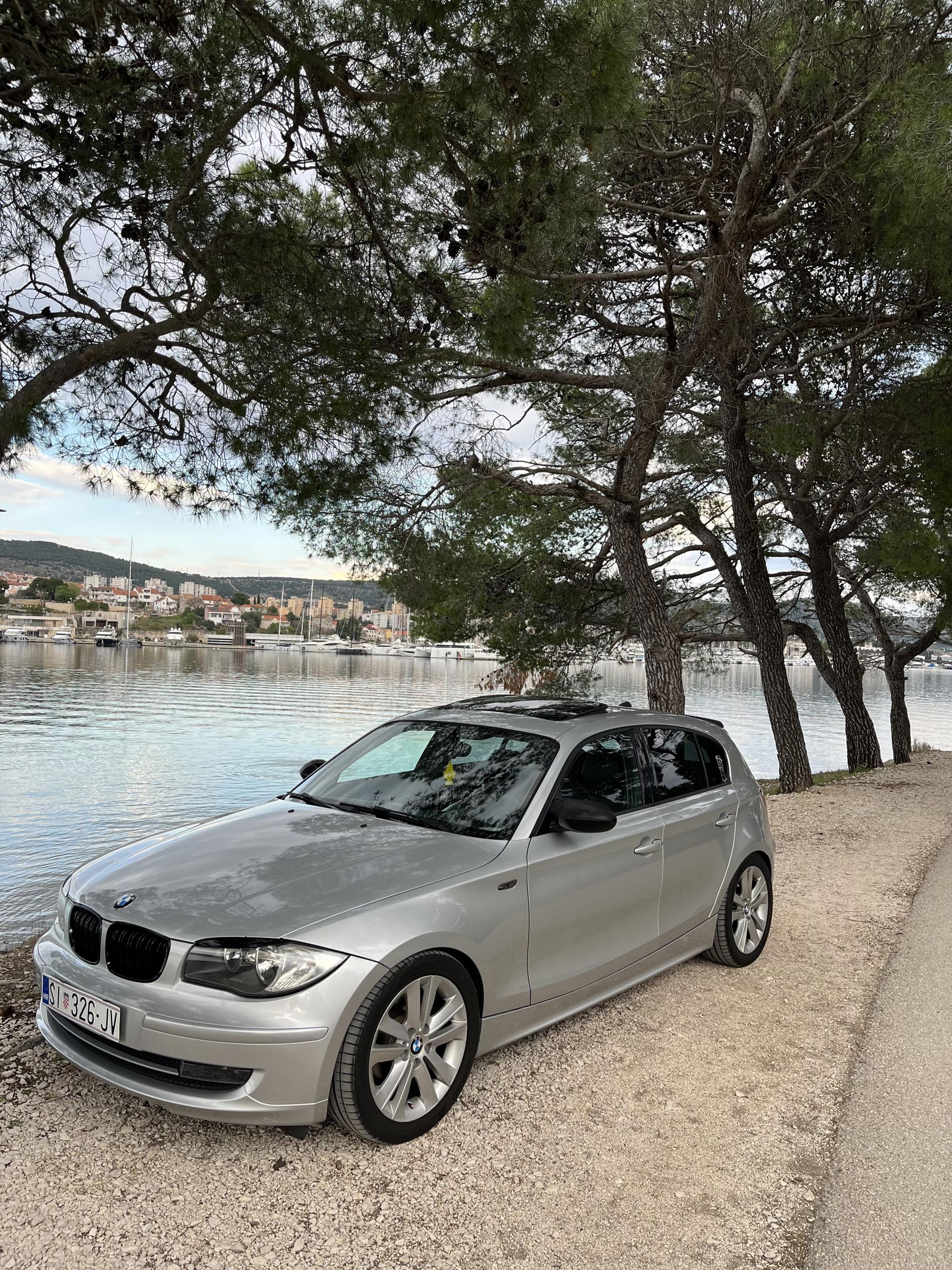 BMW E87