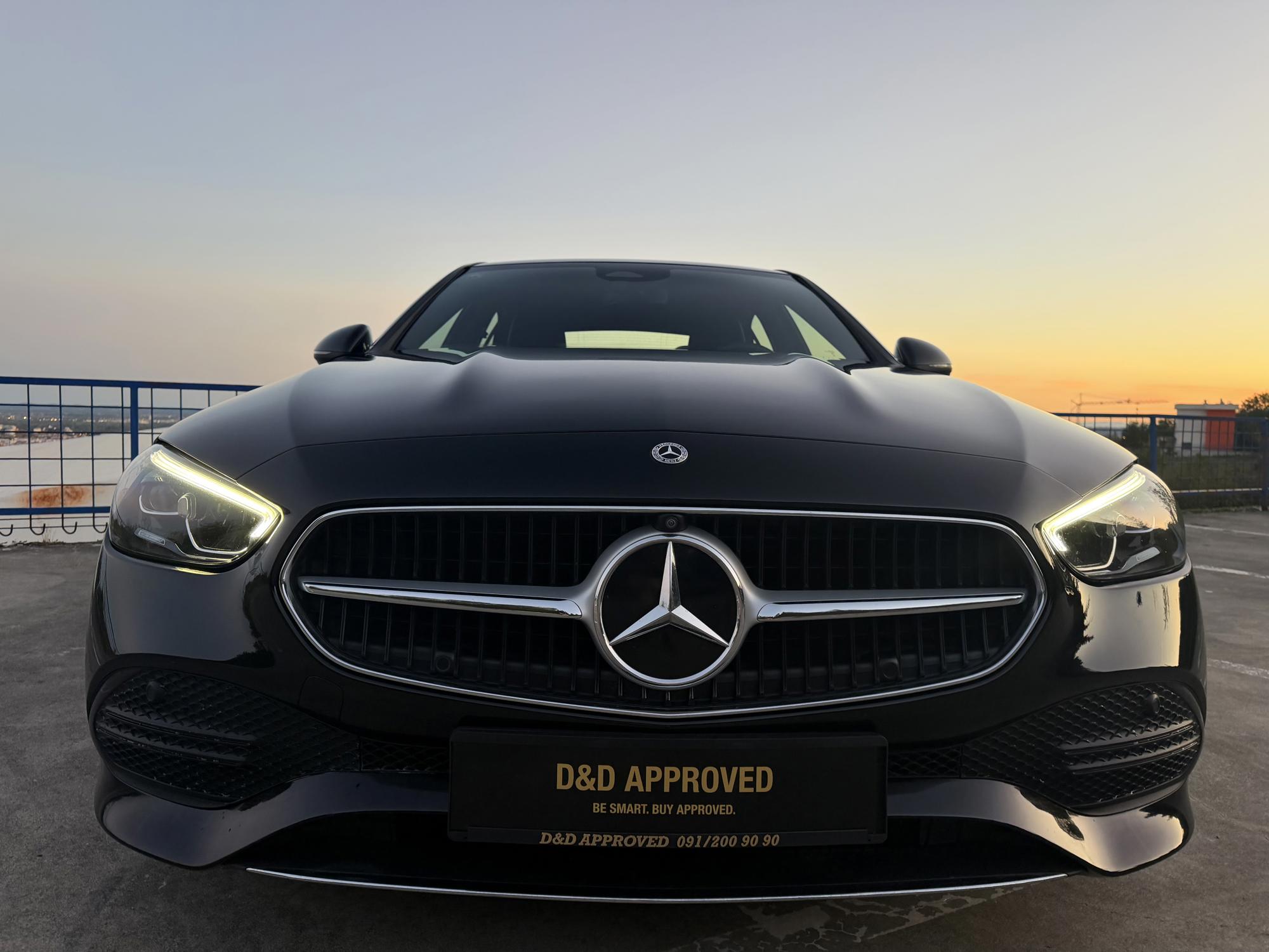 Mercedes-Benz Cklasa 220 automatik, MODEL 2024.g, 200ks, FULL BUSINESS, JAMSTVO 12mj,HR AUTO..
