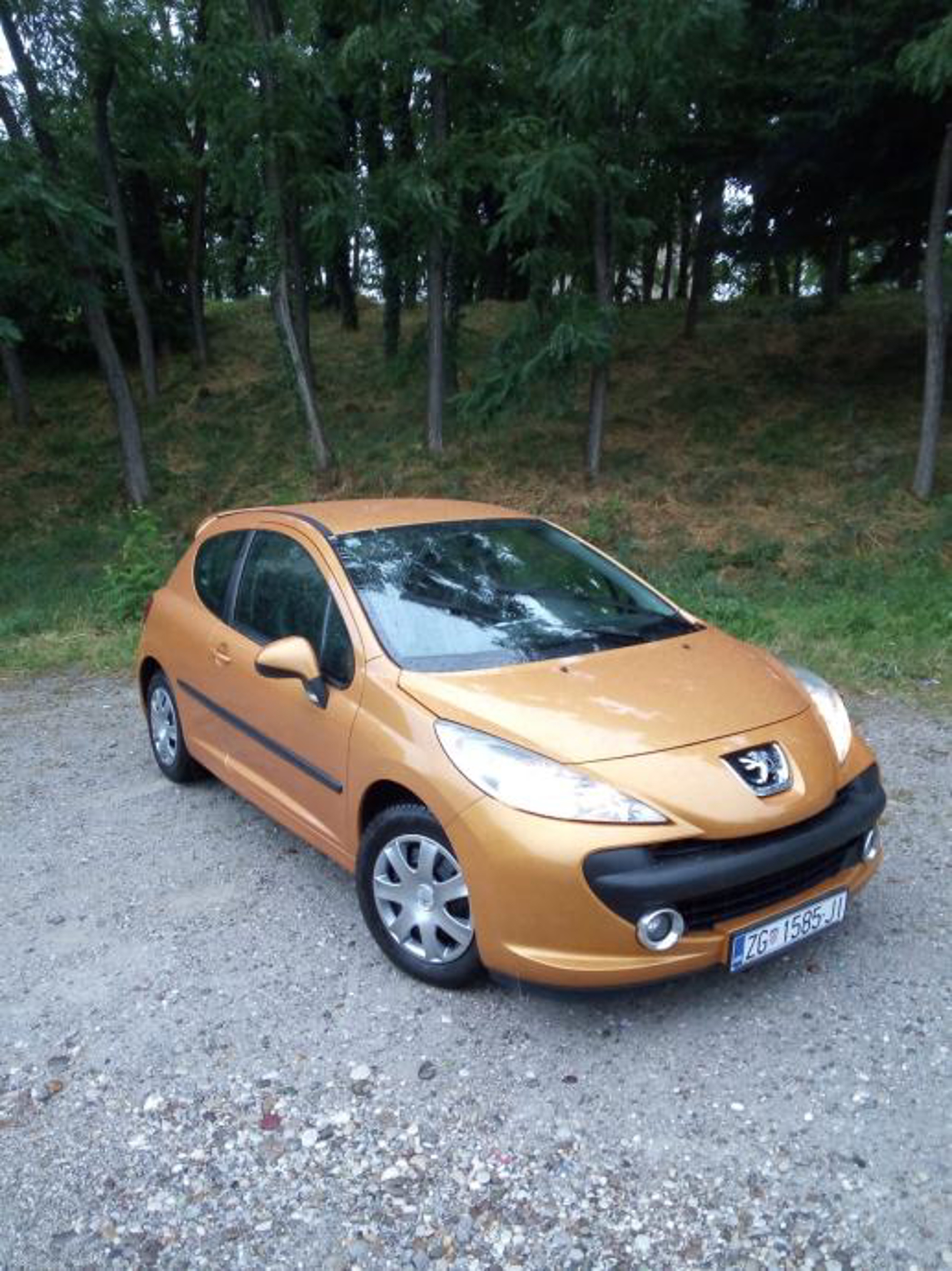 VRLO POVOLJNO