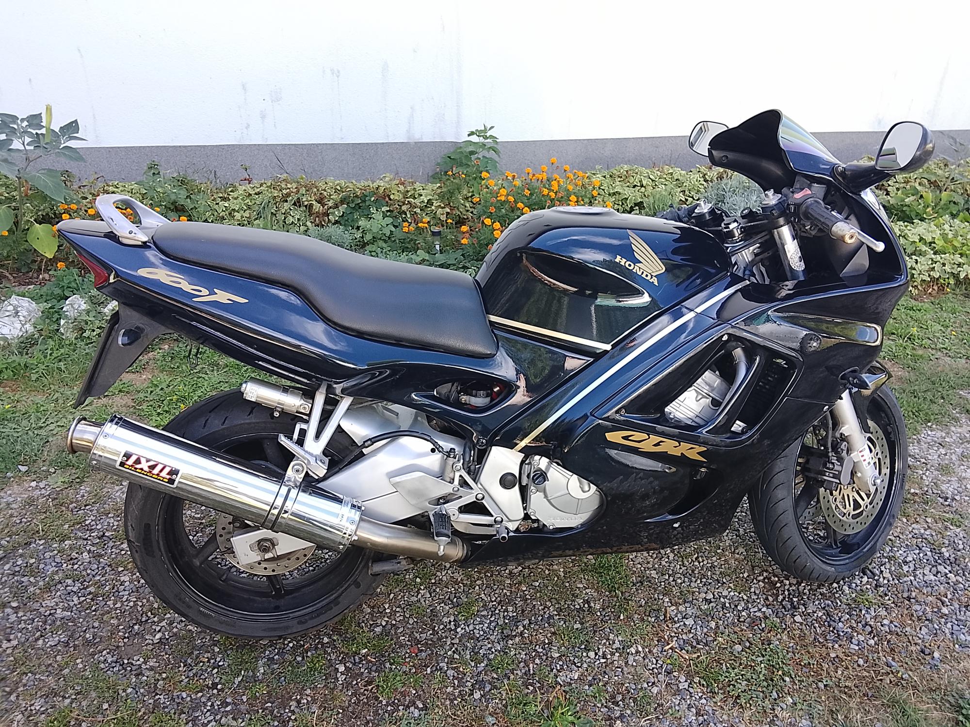 Honda cbr 600 f 1998 g.