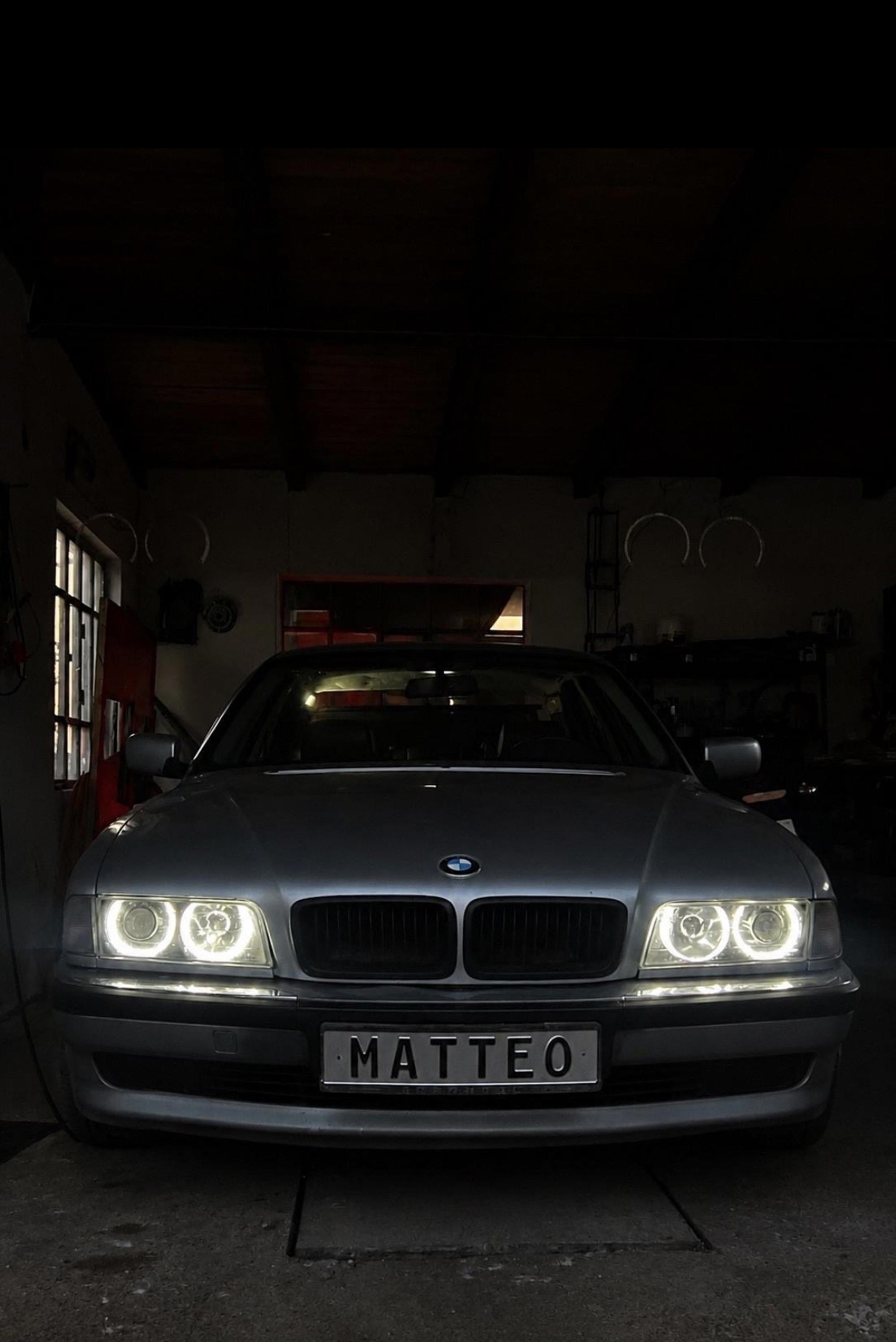 BMW serija 7 730i