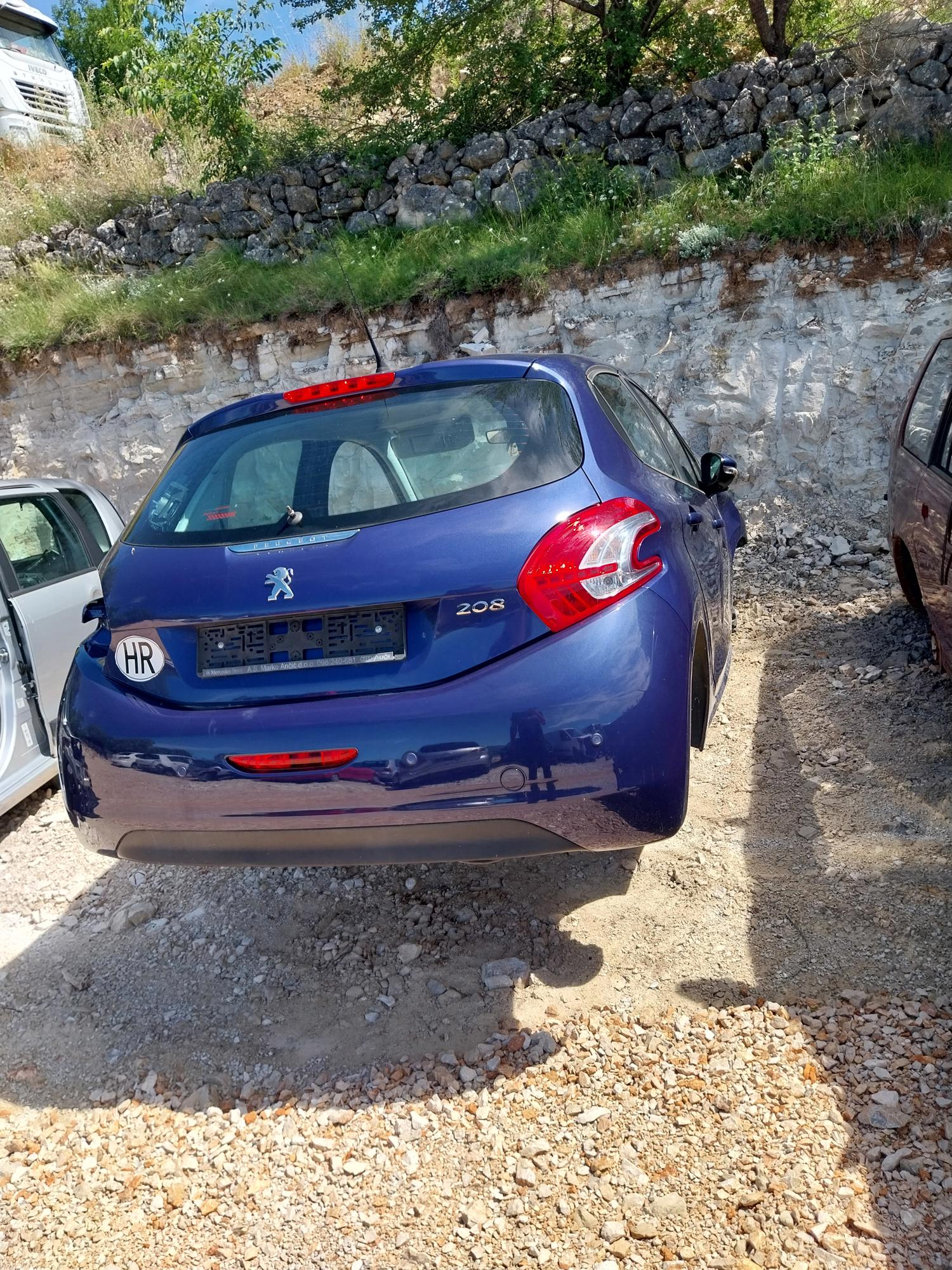 Peugeot 208 DJELOVI