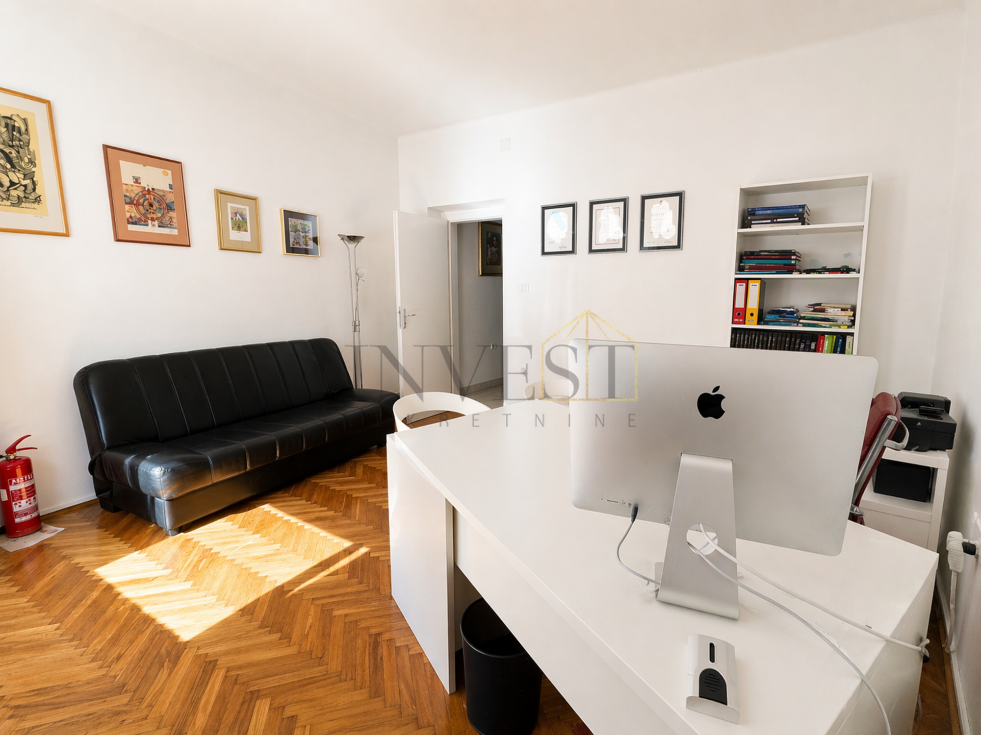 MANUŠ- PRODAJA STANA 38 M2 + OSTAVA, VISOKO PRIZEMLJE, VRT