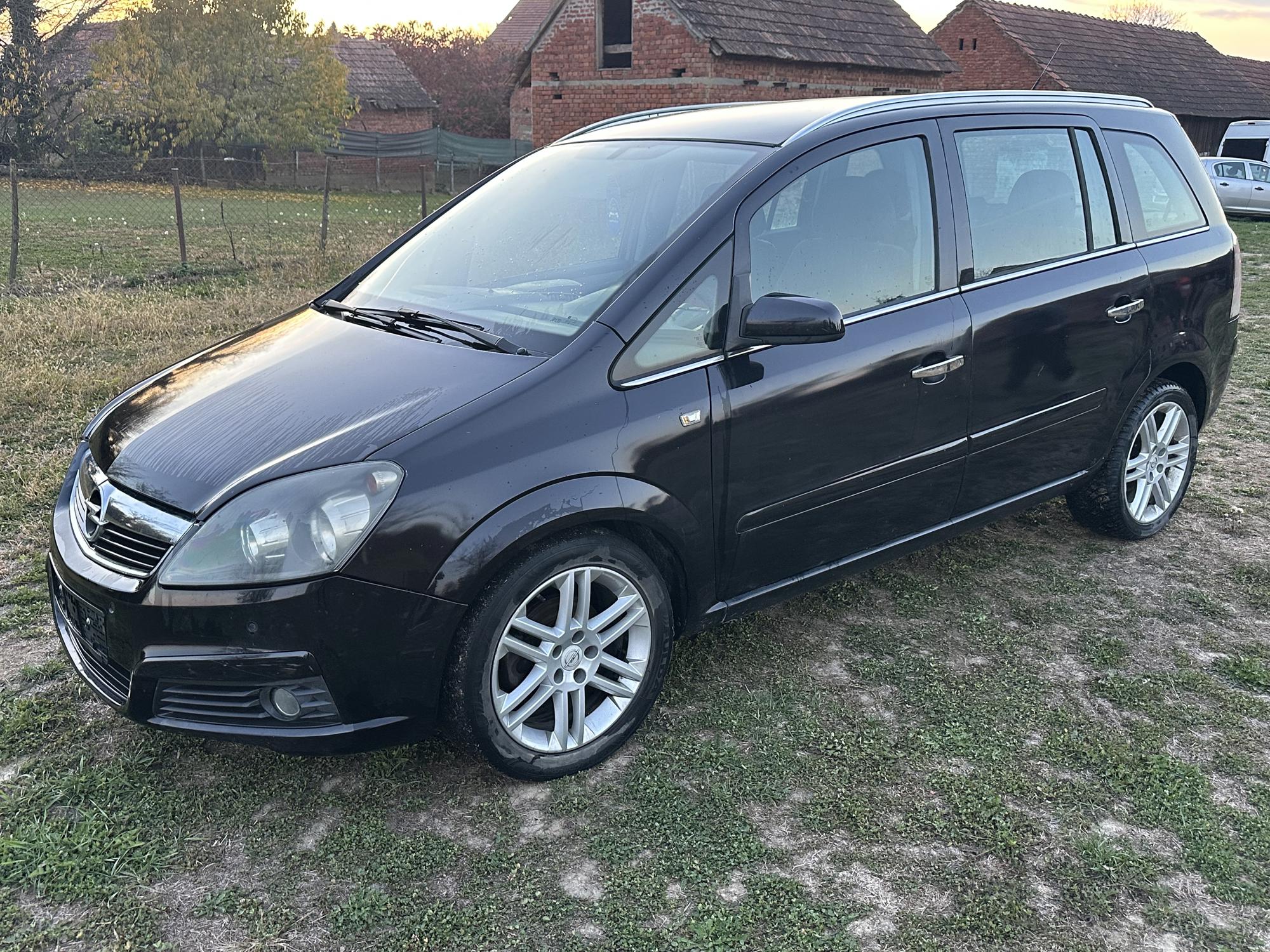 Opel Zafira 1.8i 140 ks, 2007g. 099/648-2517
