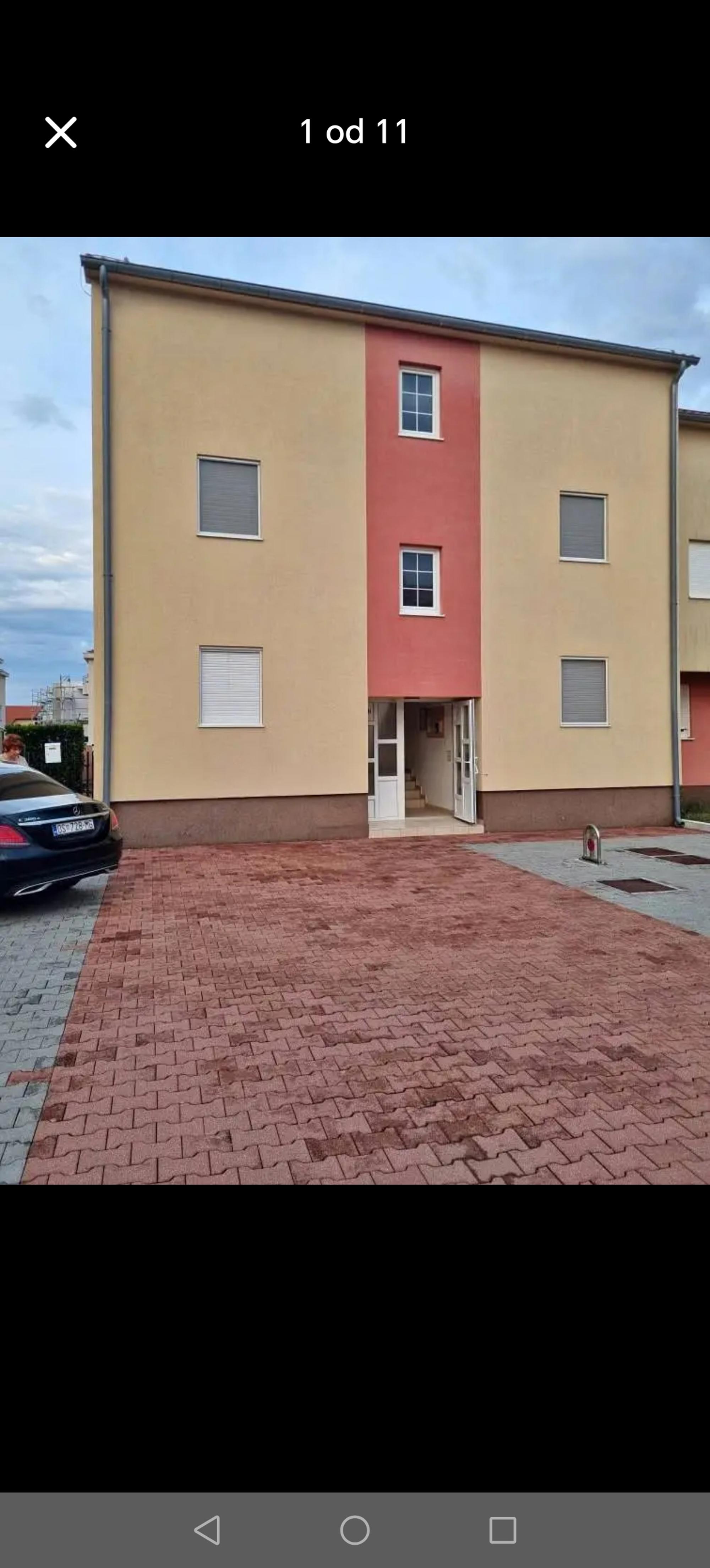 Stan Srima 56.29 m2 + garaža 23 m2 + dvorište 105 m2