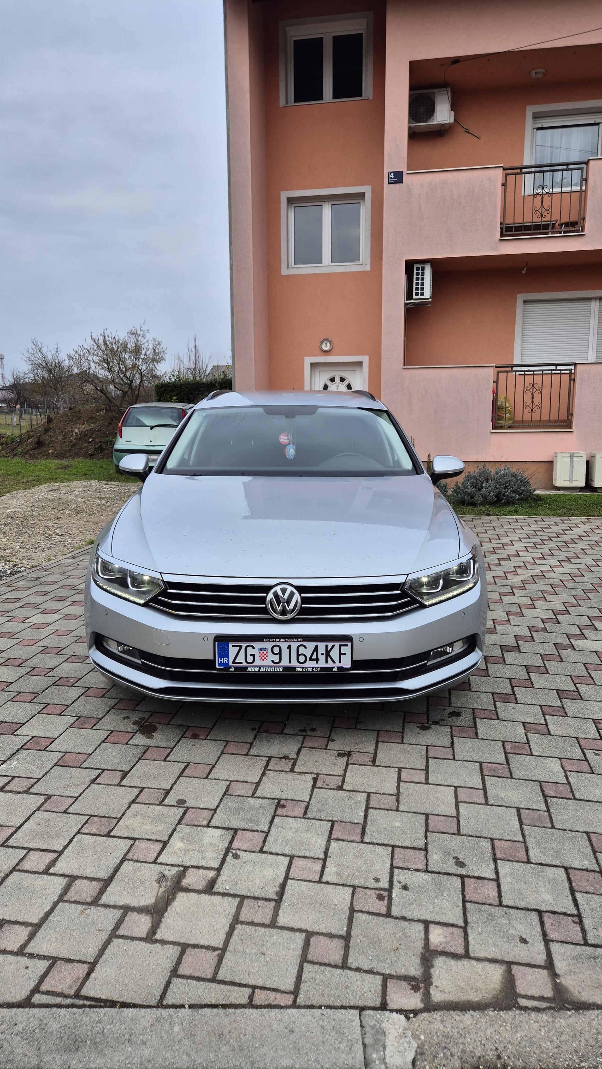 PASSAT 2.0 TDI KARAVAN AUTOMATIK ODLIČNO STANJE