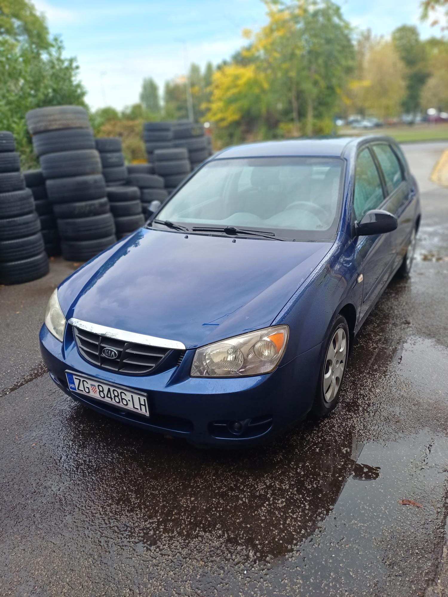 Kia Cerato 1.5 crdi reg 10/27 kuka, klima,lanac, oddlicna