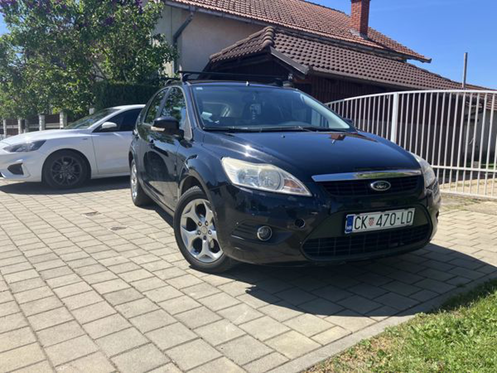 FORD FOCUS 2008 REDESIGN MODEL 1.6 BENZIN, REGISTRIRAN DO 07. mj. 2027.