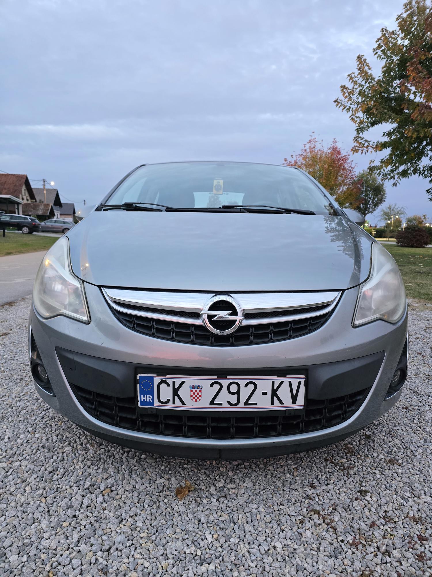 Opel Corsa 