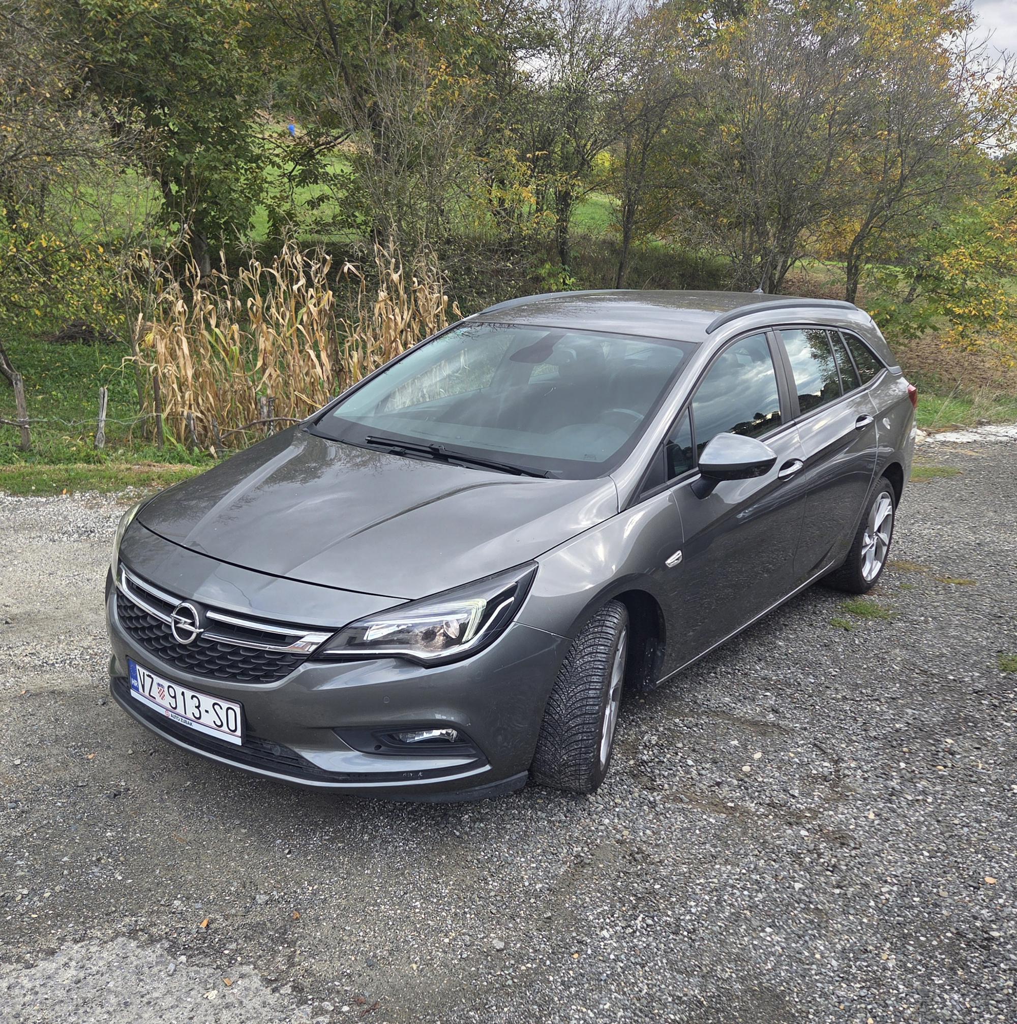OPEL ASTRA 1.6 SPOTS 2017.   110KS 