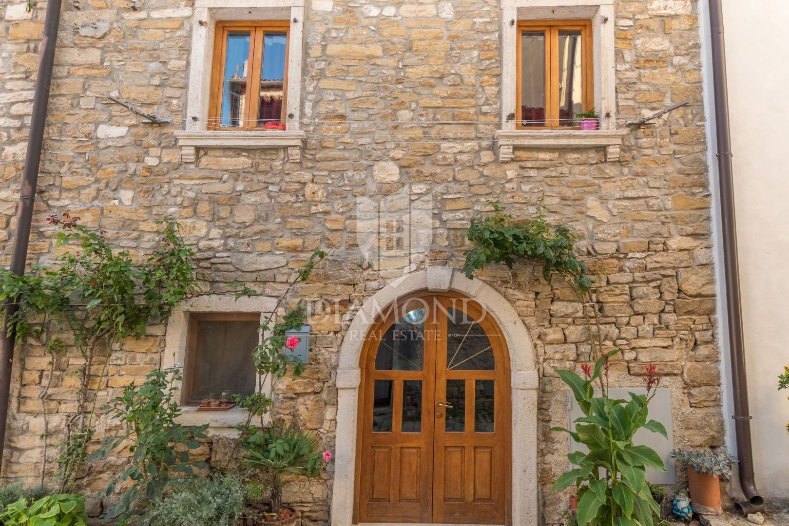 Kuća Buje, 300m2