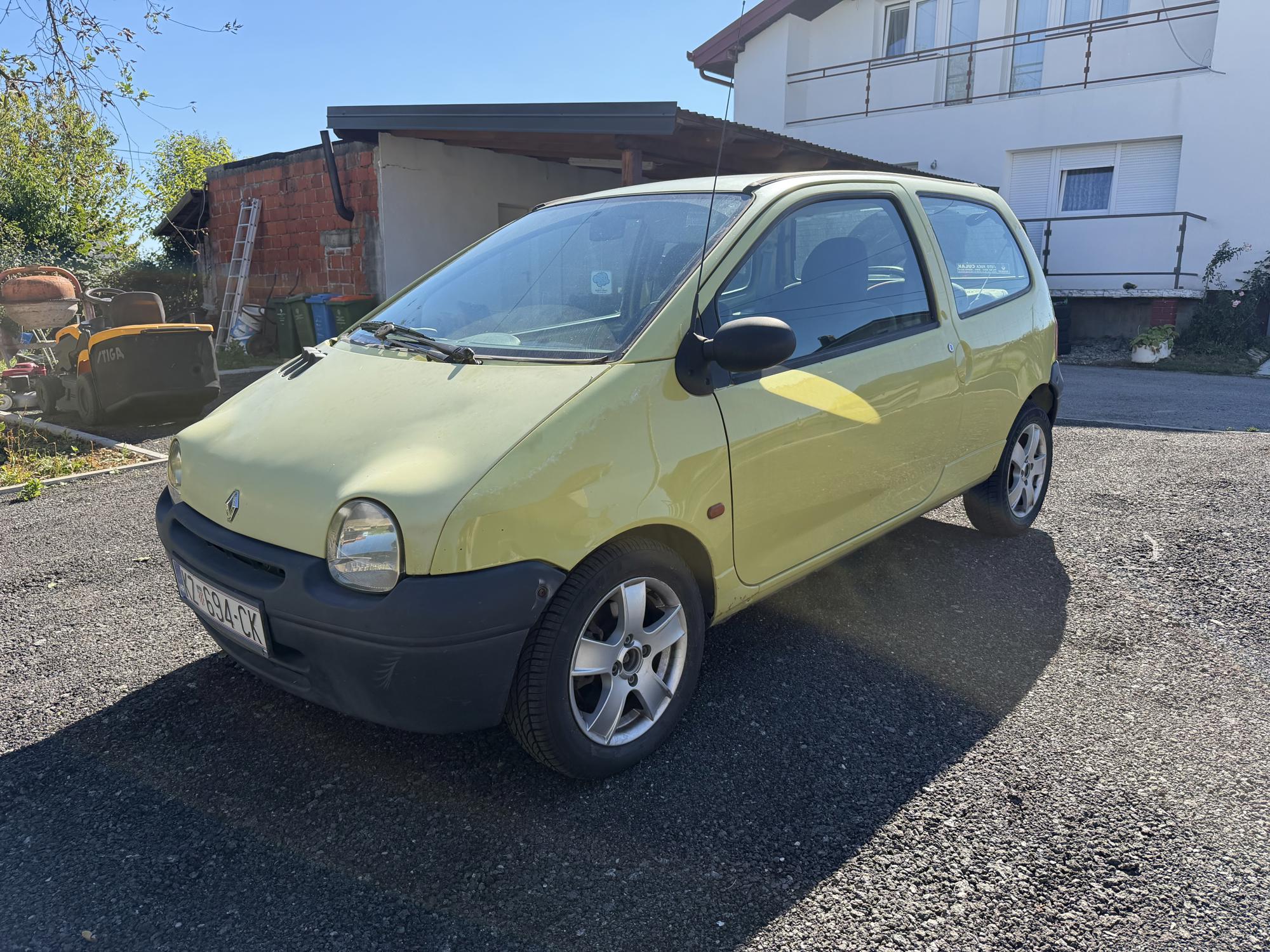 Renault Twingo 1.2 Reg. 06/2027
