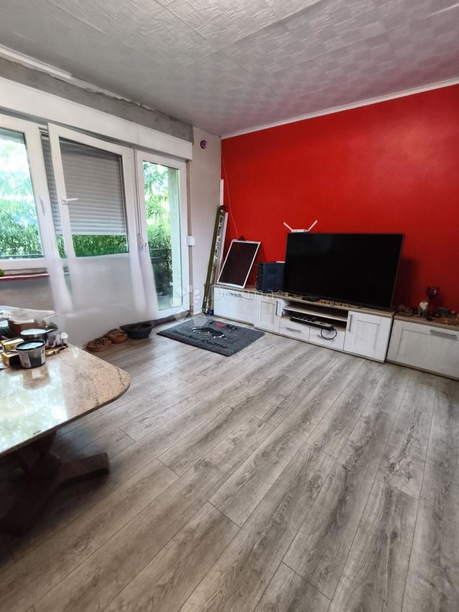 Zgodna kuća u Bilju!