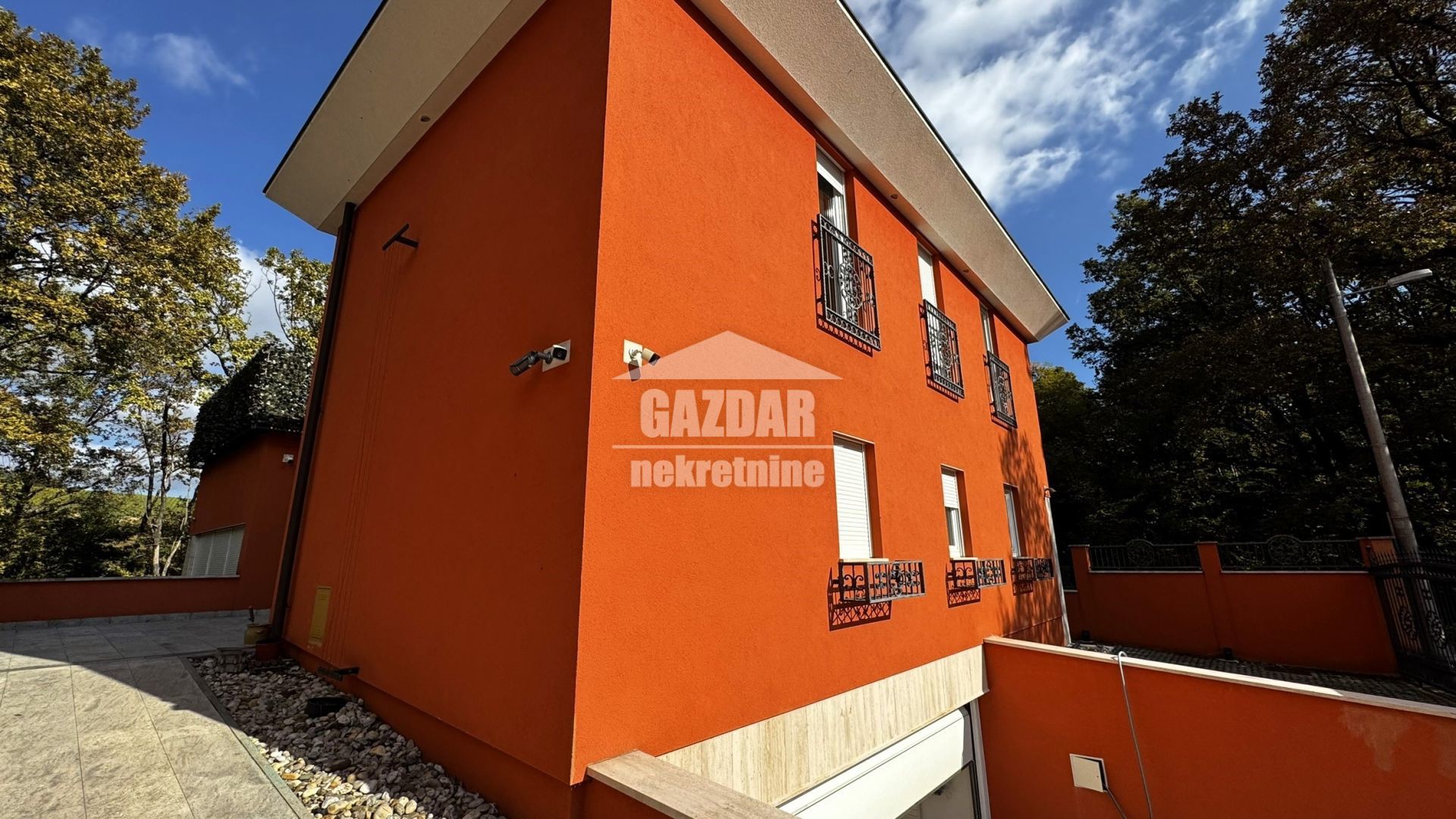 Remete – ekskluzivna vila s bazenom, wellnessom i dva dizala