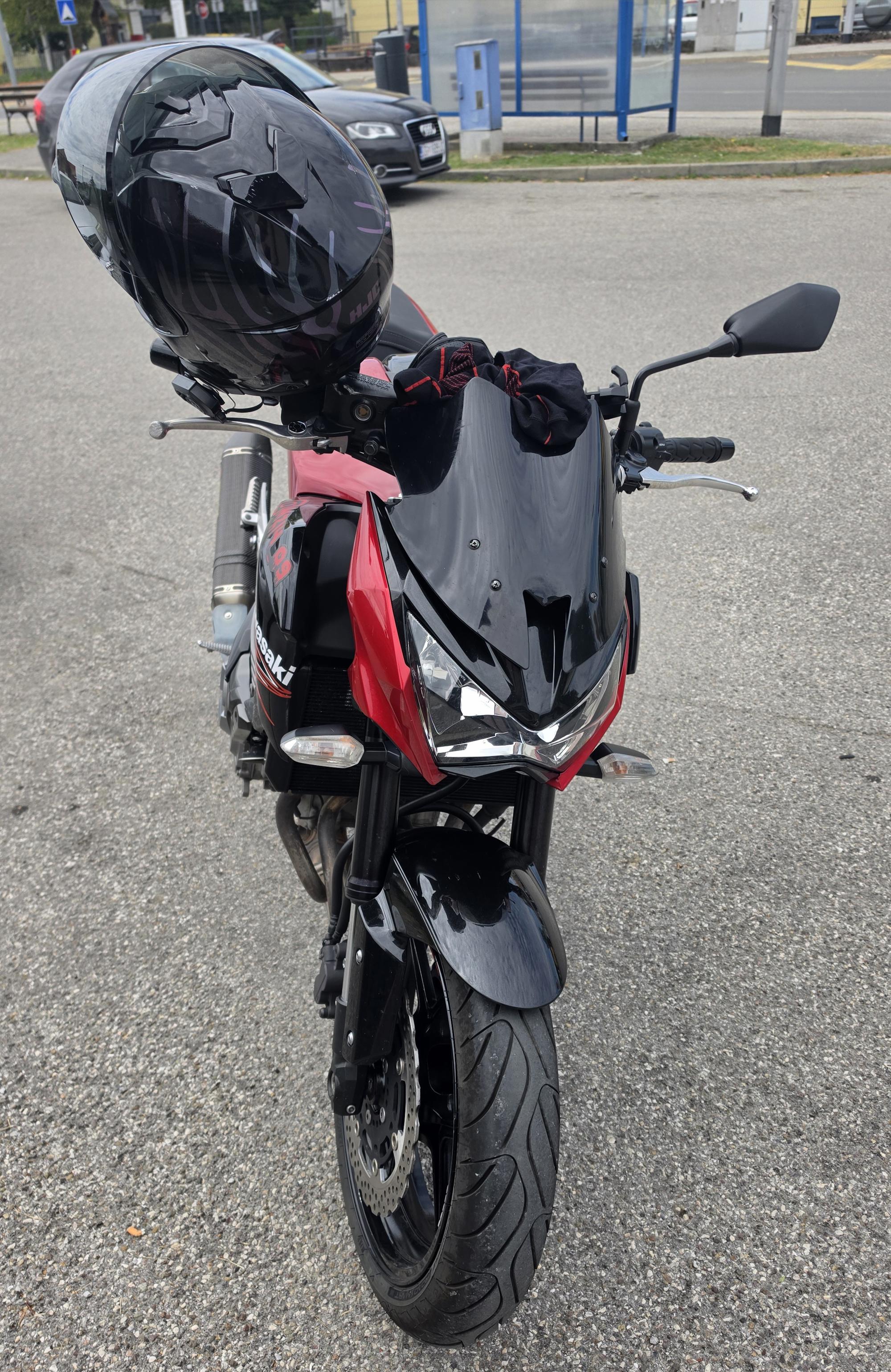 Z800 2015