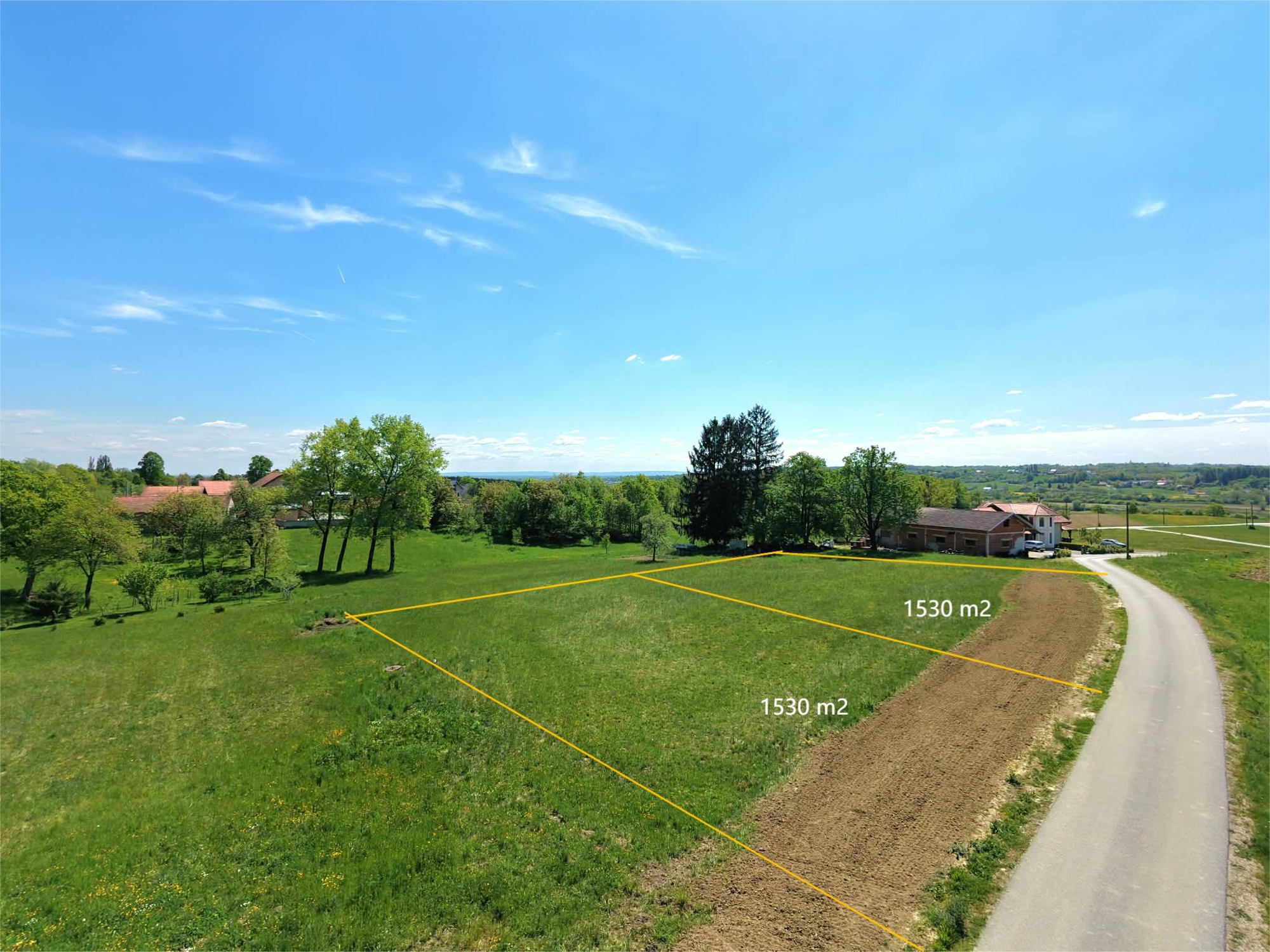 okolica Jastrebarskog: 2 građevinska zemljišta, 3060 m2