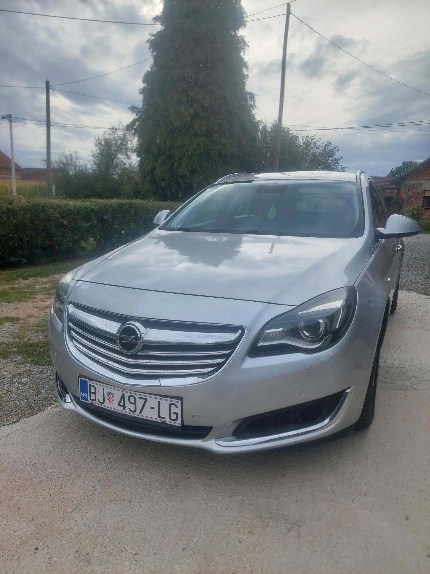 Opel Insignia 2.0 CDTI 2014g Automatik