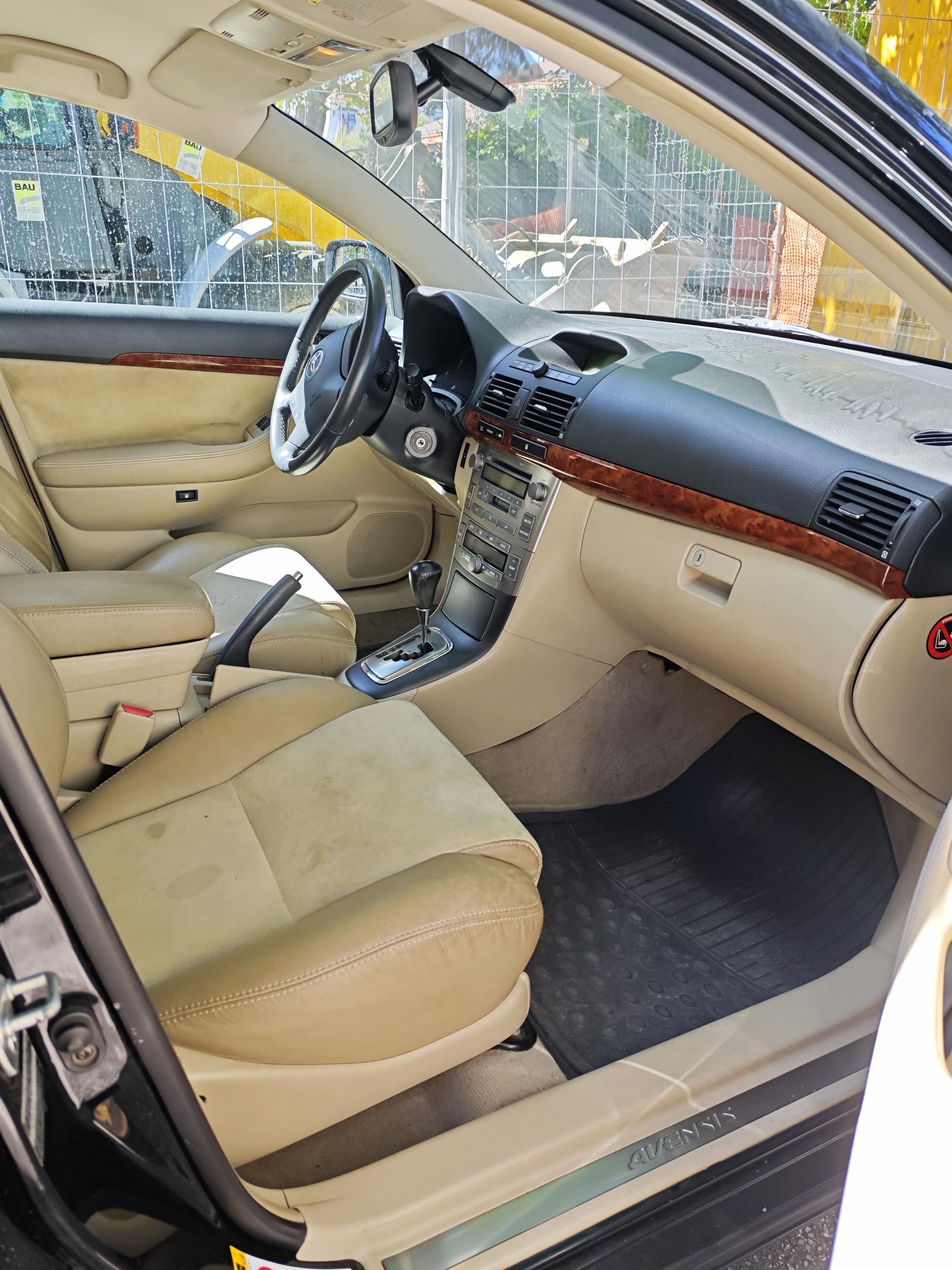 Toyota Avensis 2.0