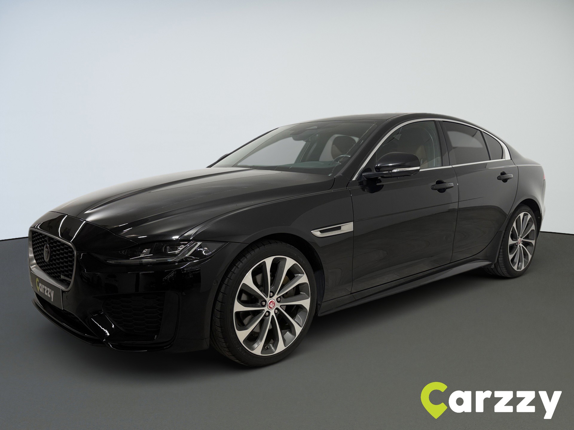 Jaguar XE R-DYNAMIC S 2.0D MHEV - 3 godine jamstva