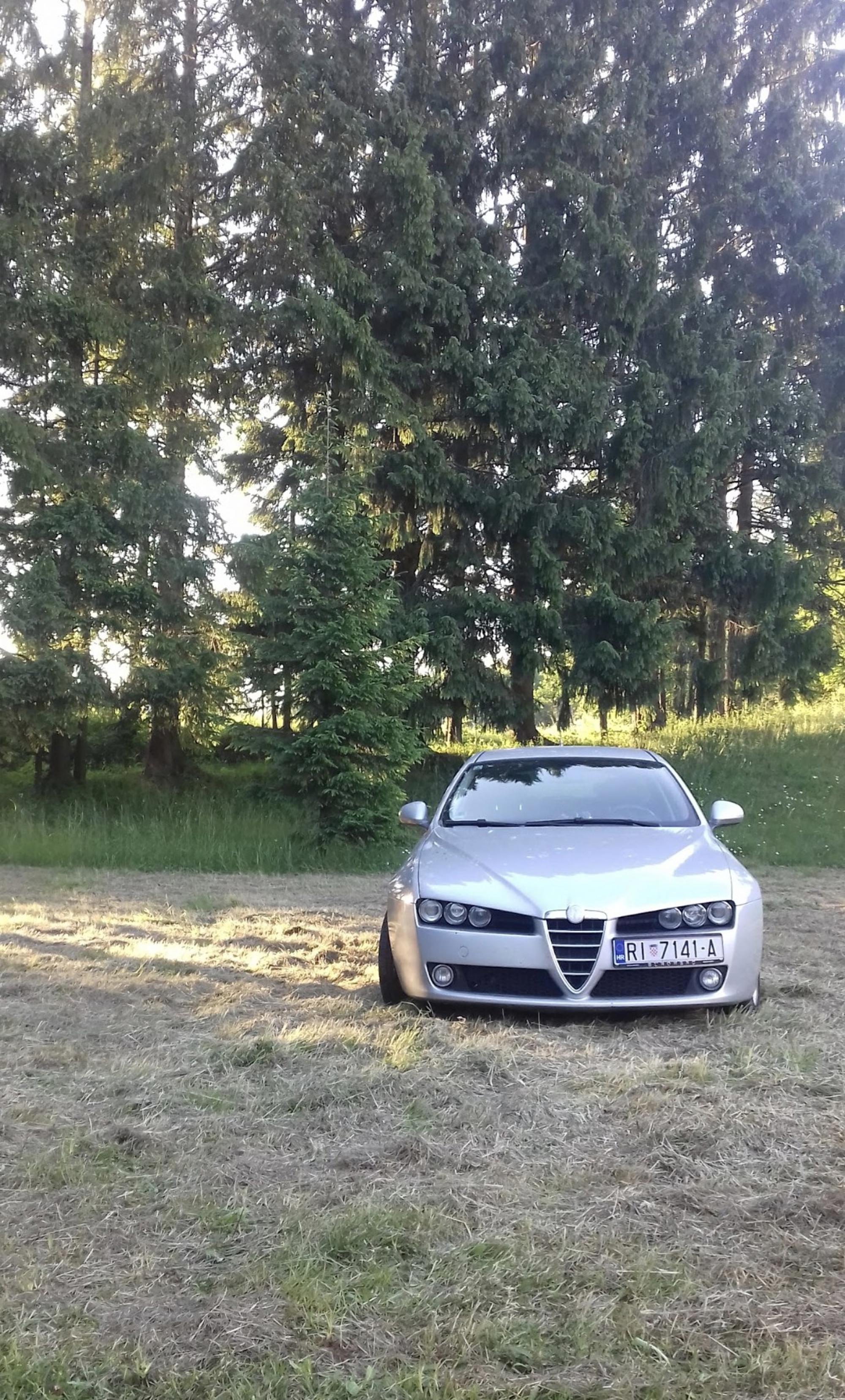Alfa romeo 159 1.9 jtdm karavan za dijelove