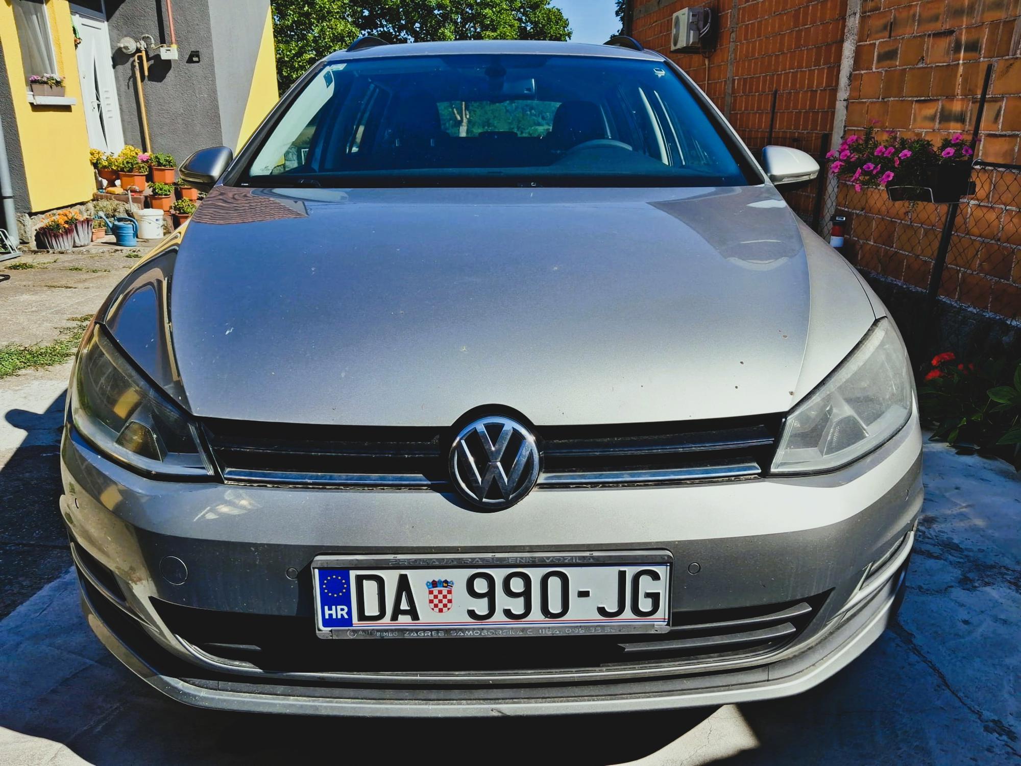 Golf 7, 1.6TDI 81 kw, 2015g, reg 7/2027, klima, navig HR meni, puno opreme, zamjena otplata