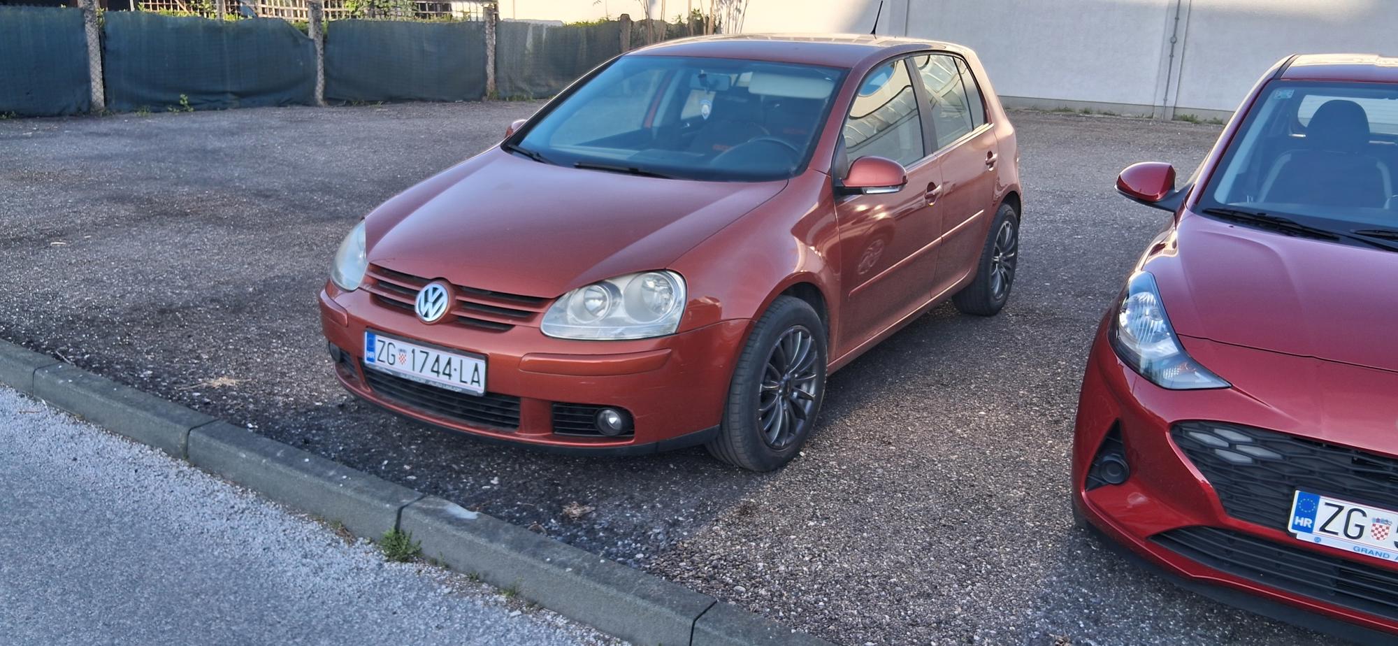 Golf 5 1.9 tdi 66kw,Registriran do 4mj.2027