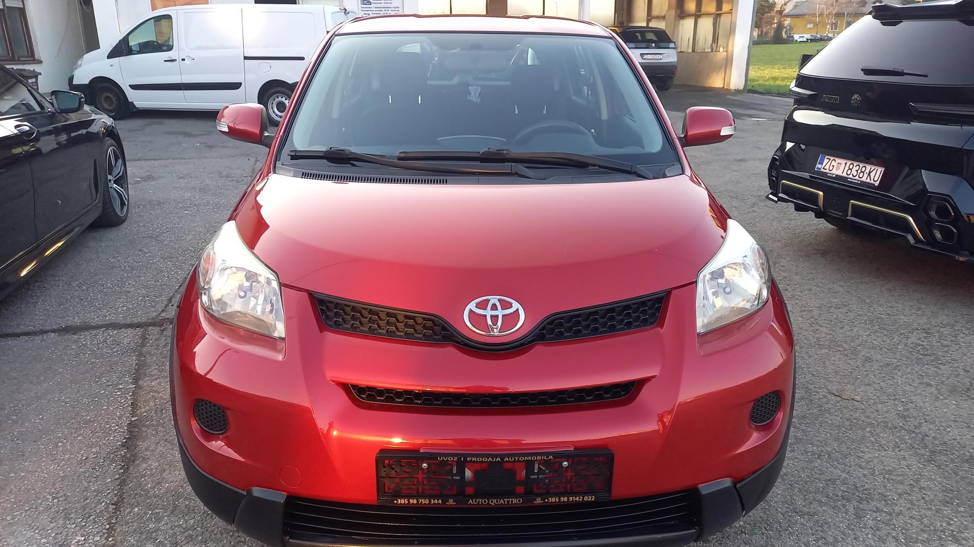 TOYOTA URBAN CRUISER☆4X4☆1.4 D-D☆ŠPERA☆KUKA☆KLIMA☆1.VLASNIK☆