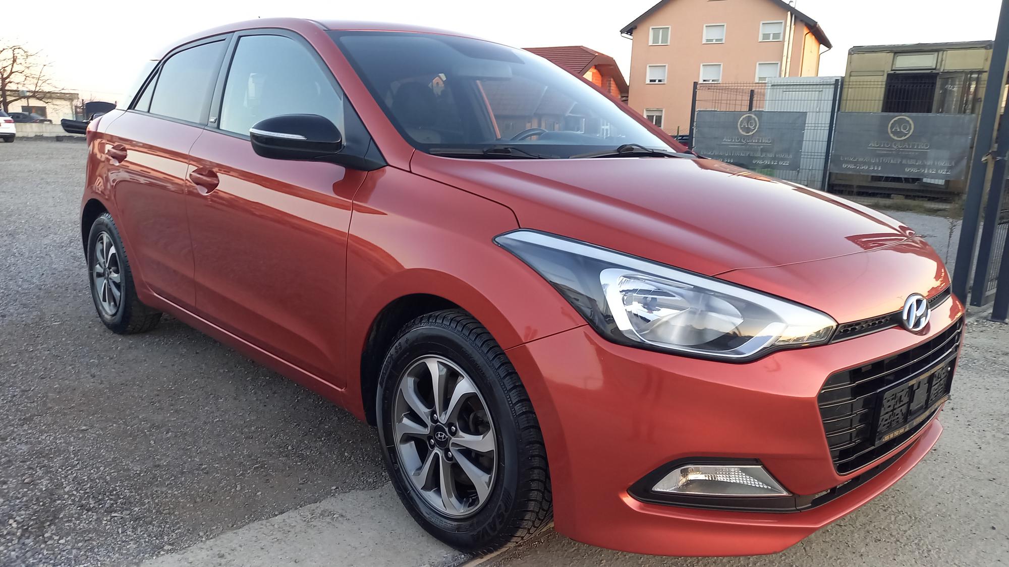 HYUNDAI I20 GO☆1.1 CRDI☆6 BRZINA☆KLIMA☆GRIJANJE SJEDALA☆ALU☆1.VLASNIK☆