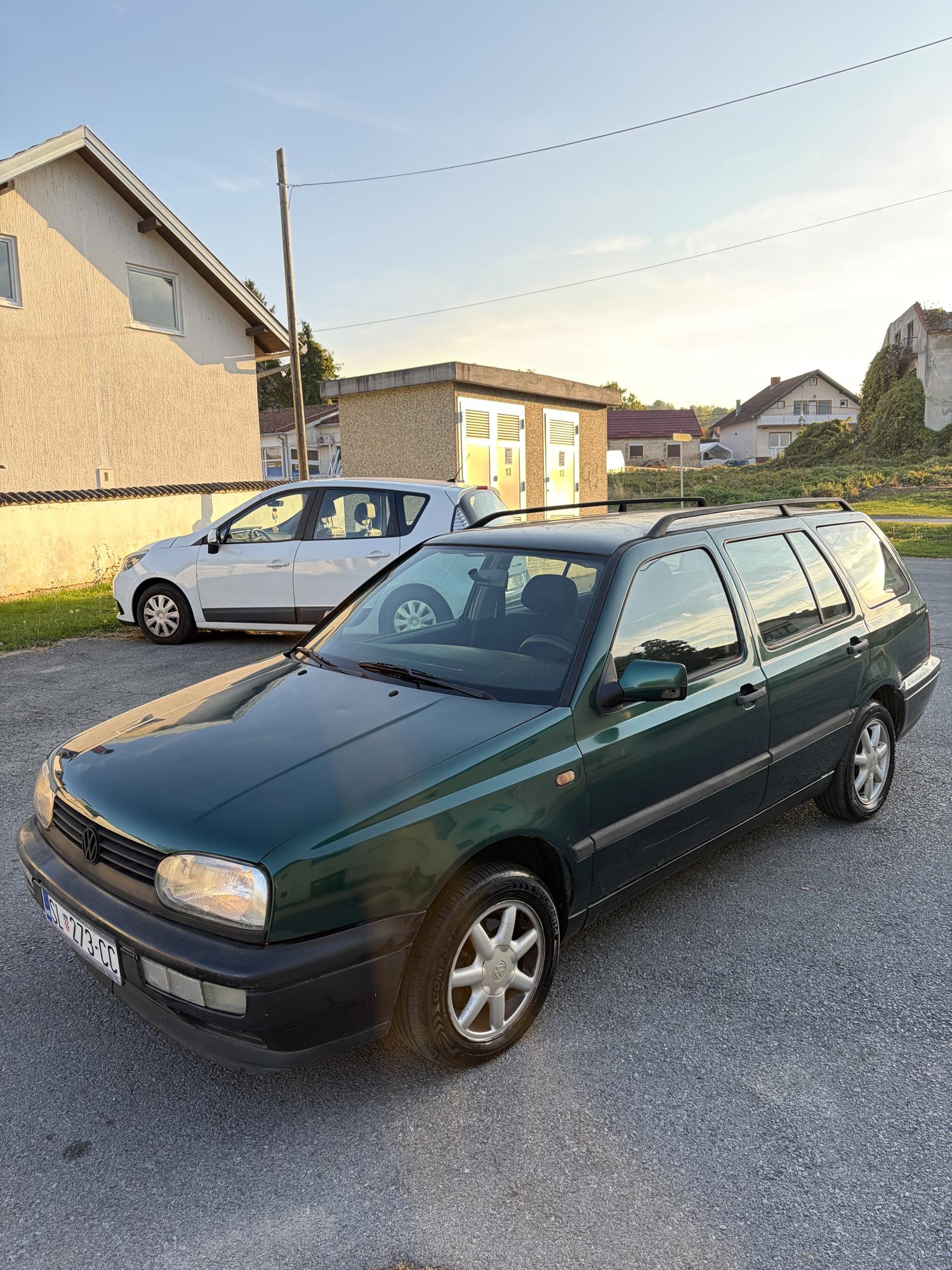 Vw Golf 3 1.9 TDI BON JOVI KLIMA KUKA REG GOD DANA