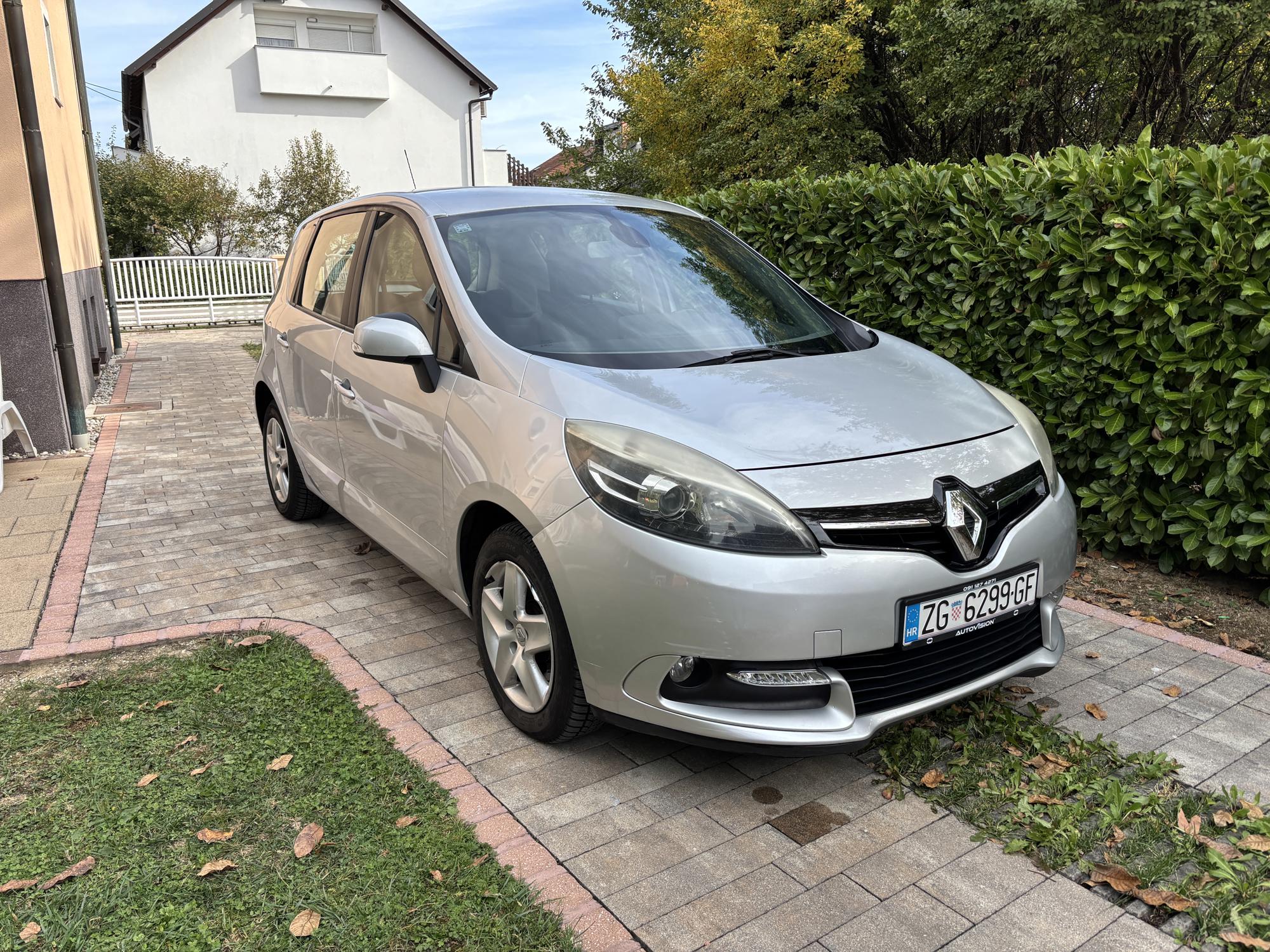 Renault Scenic 1.5 dci registriran