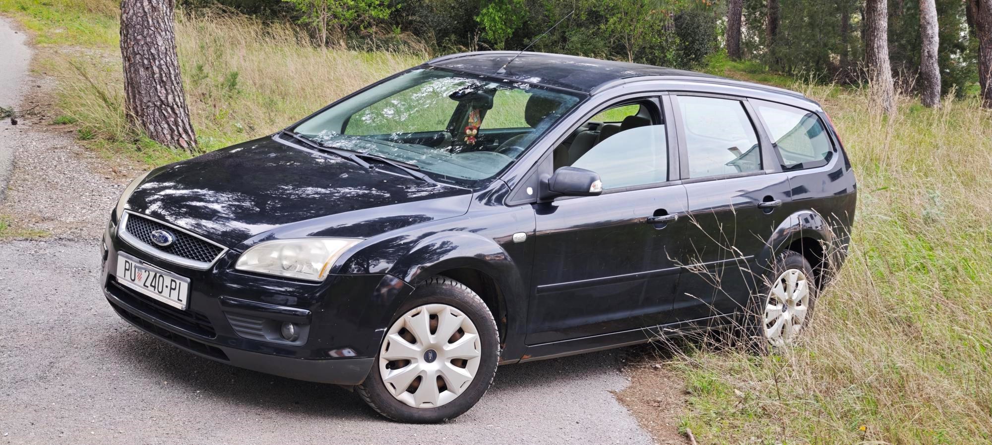 FORD FOCUS 1.8 TDCI SW KARAVAN, REGISTRIRAN GODINU DANA, FULL OPREMA 