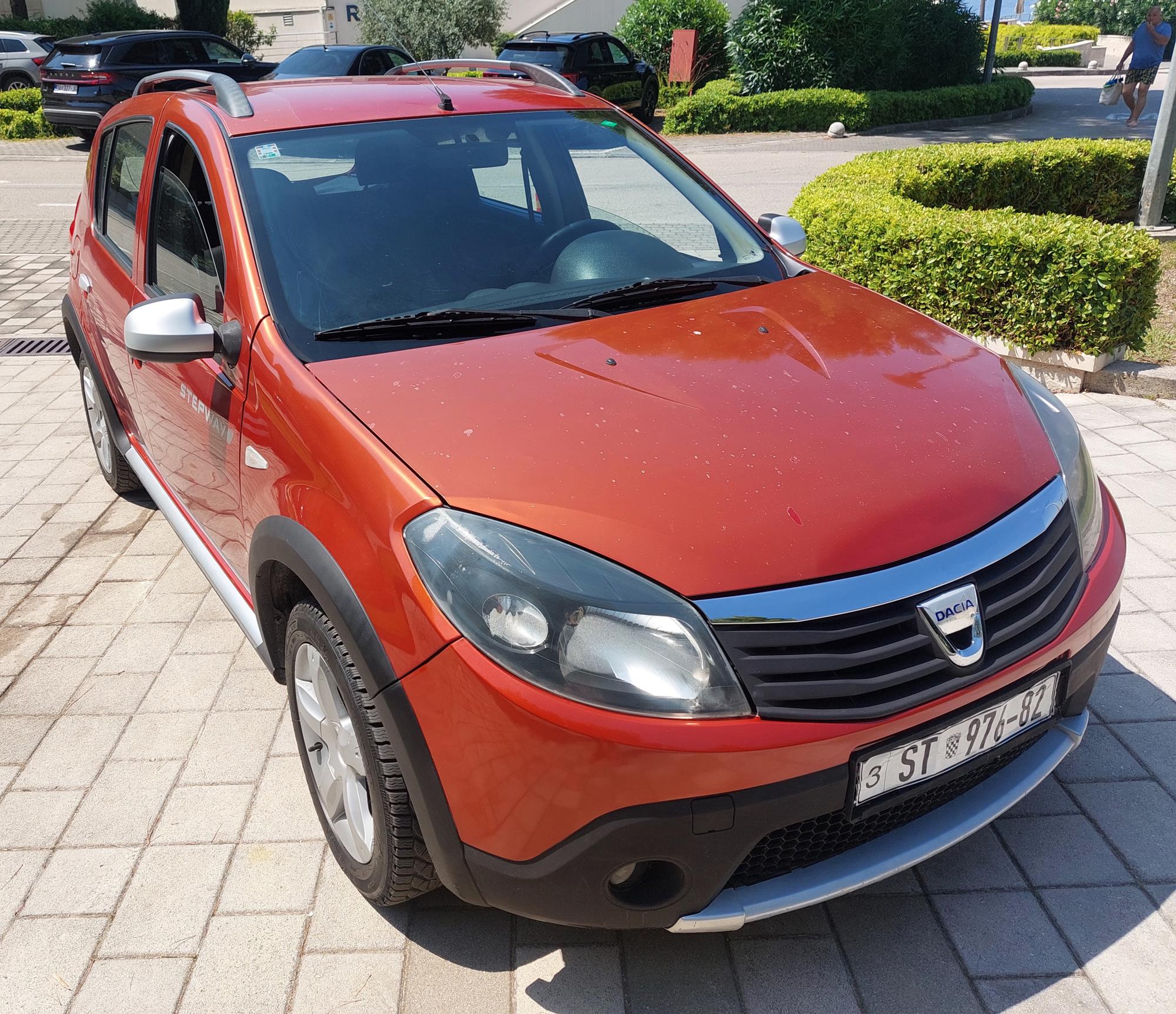 DACIA SANDERO - STEPWAY- BENZIN - PLIN-