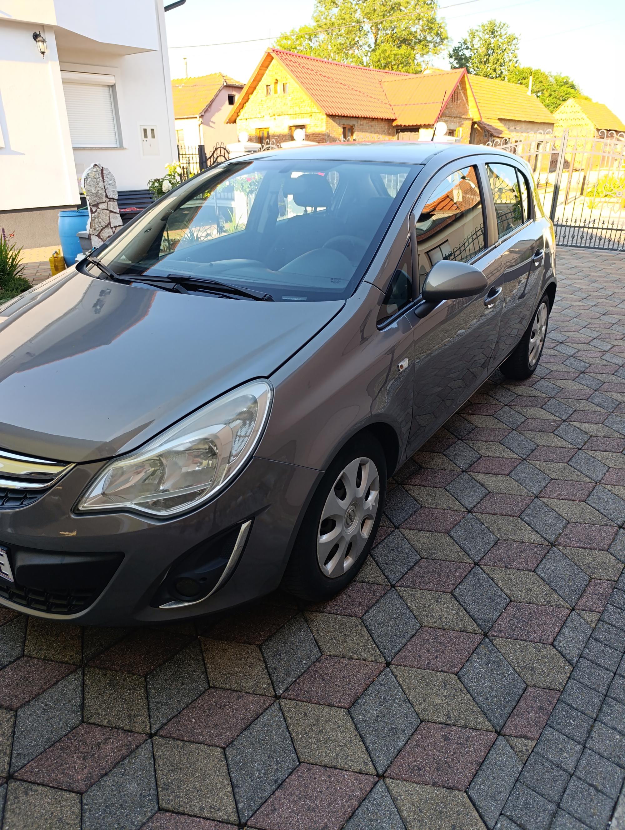 Opel Corsa D 