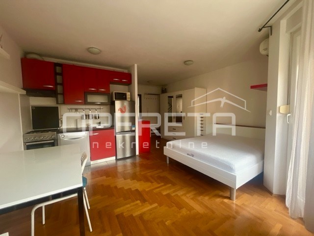 Najam, Stan, Kajzerica, Podbrežje , Garsonjera, 28m2