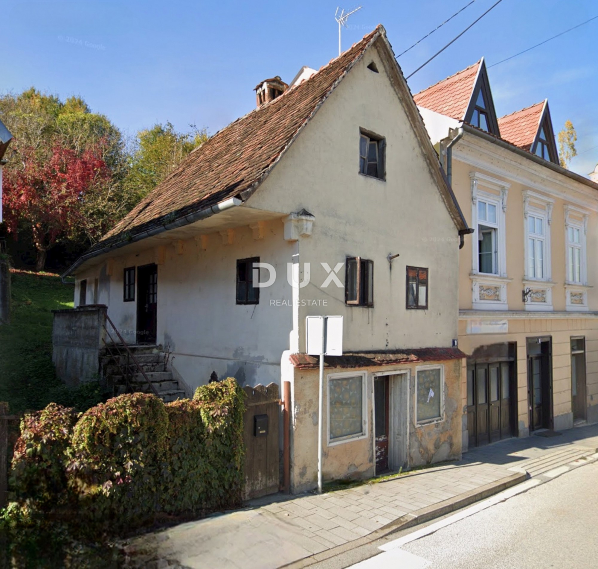 Samobor, centar, dvojna kuća 140m2
