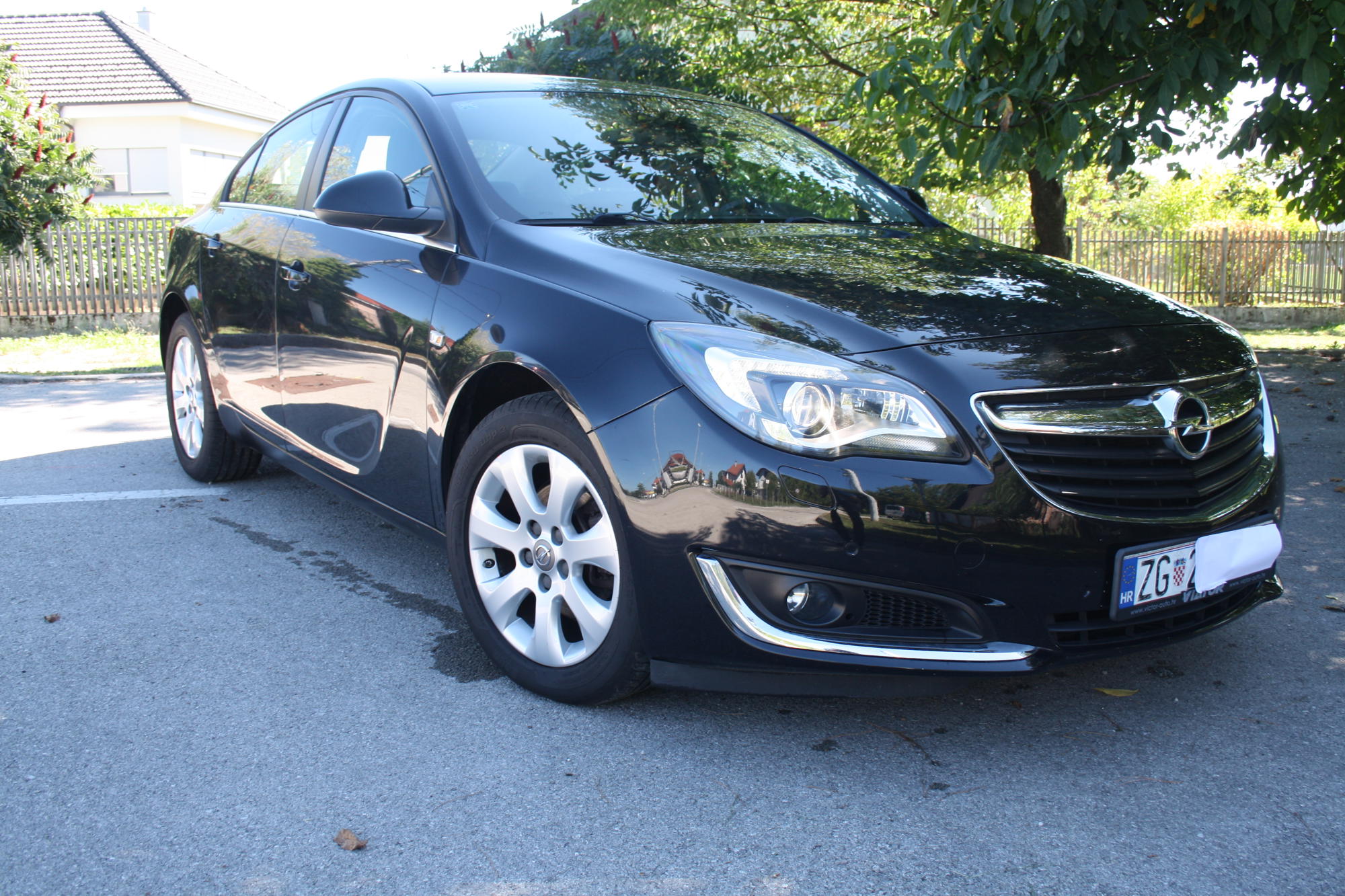 Opel Insignia 1,6 CDTI eco - 2016 god.,HR auto, reg.05/27