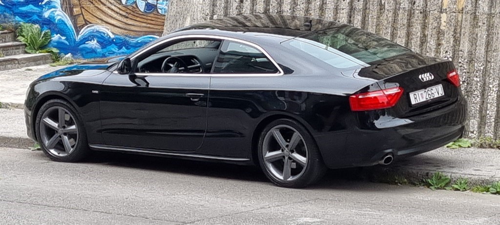 Audi A5 Coupe 3.0 tdi quattro